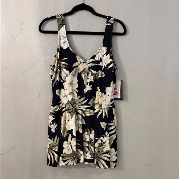 Maxine Island Greenery Swim Dress 16W - Picture 3 of 9